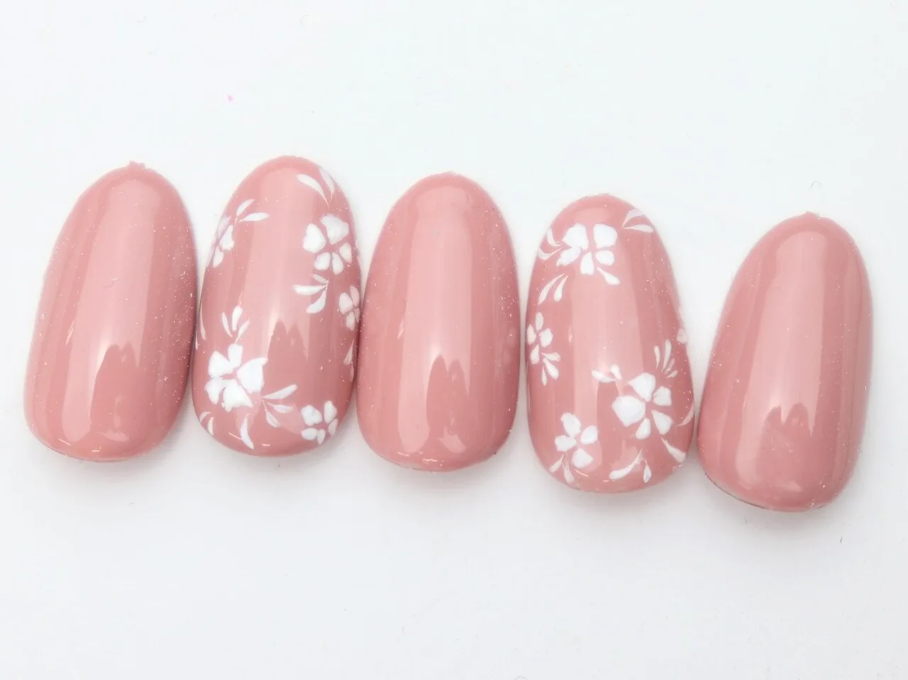 桜の手描きアート